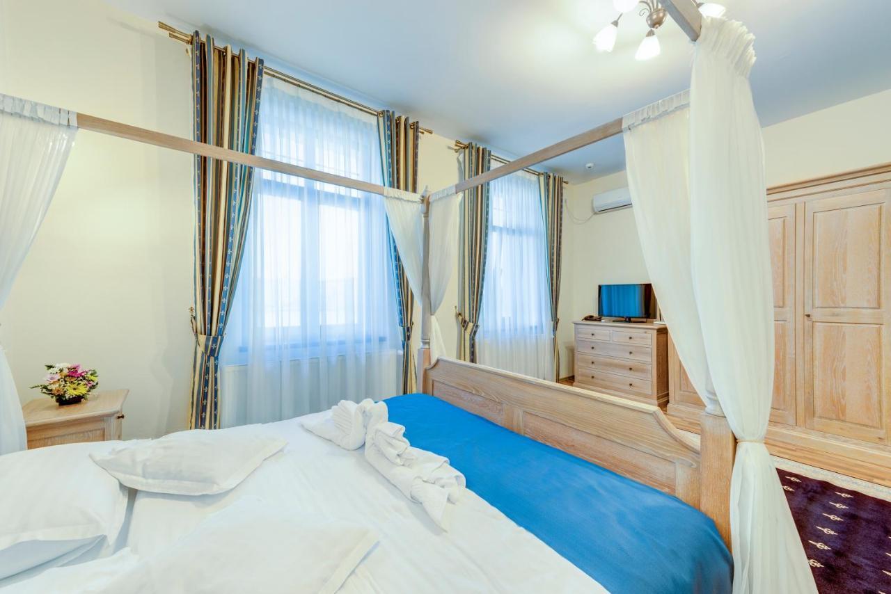 Hotel Karlhof Sebeş Esterno foto