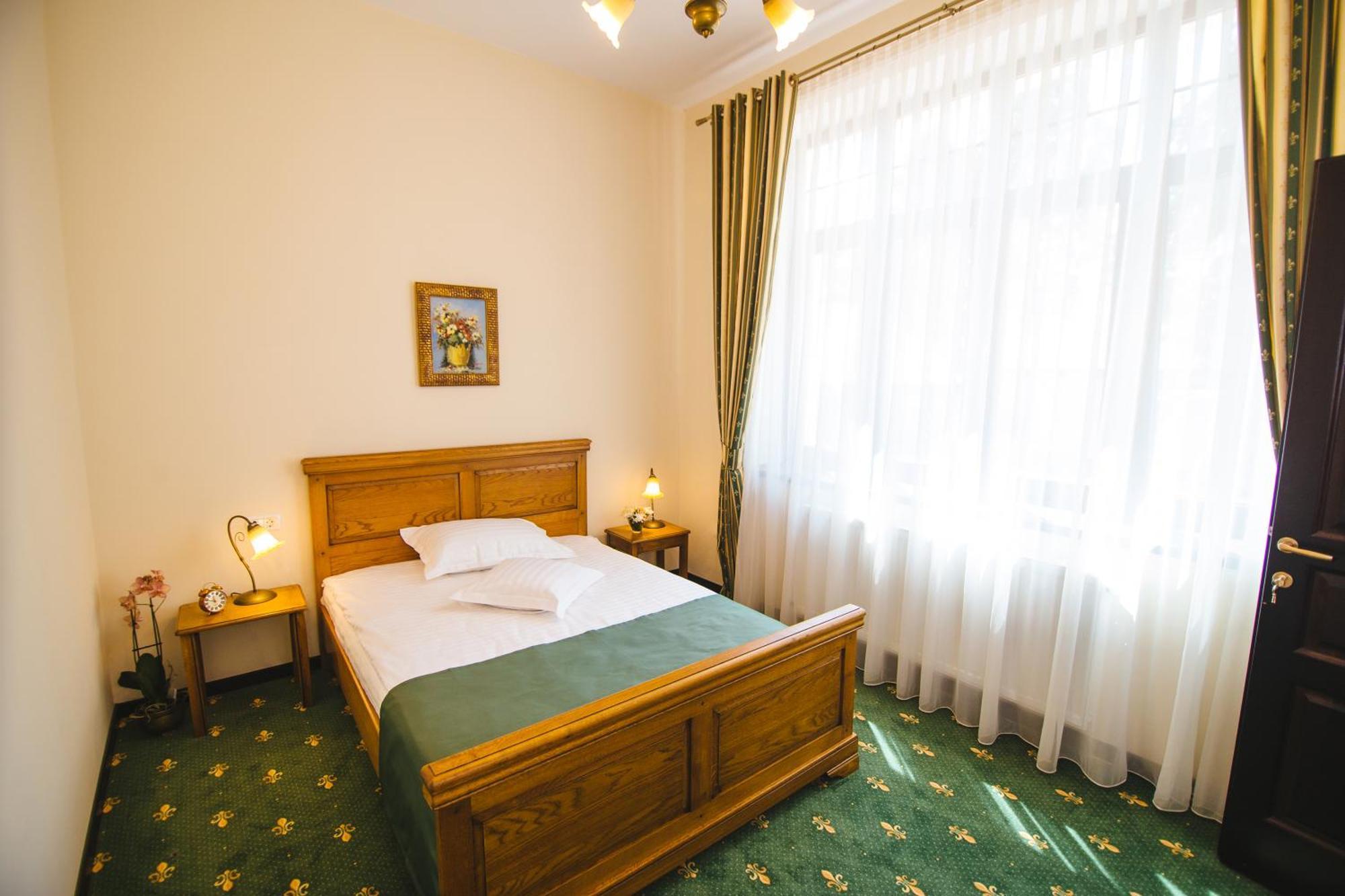 Hotel Karlhof Sebeş Camera foto