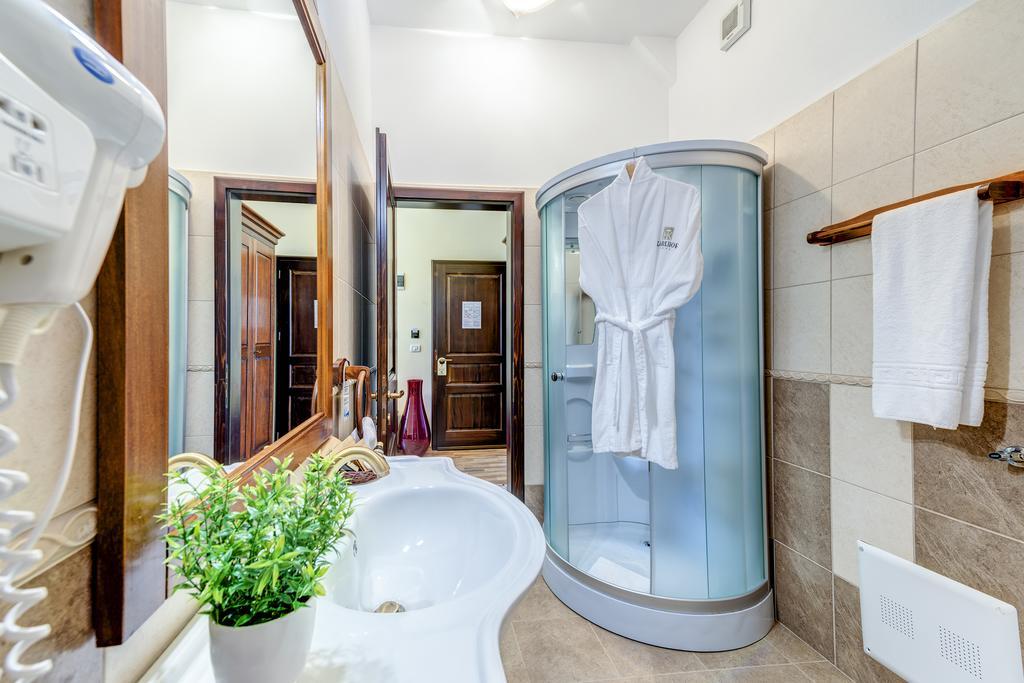 Hotel Karlhof Sebeş Esterno foto